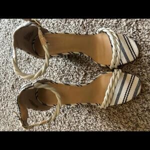 JustFab White Blue Striped Heeled Ankle Buckled Rope Sandals size 8